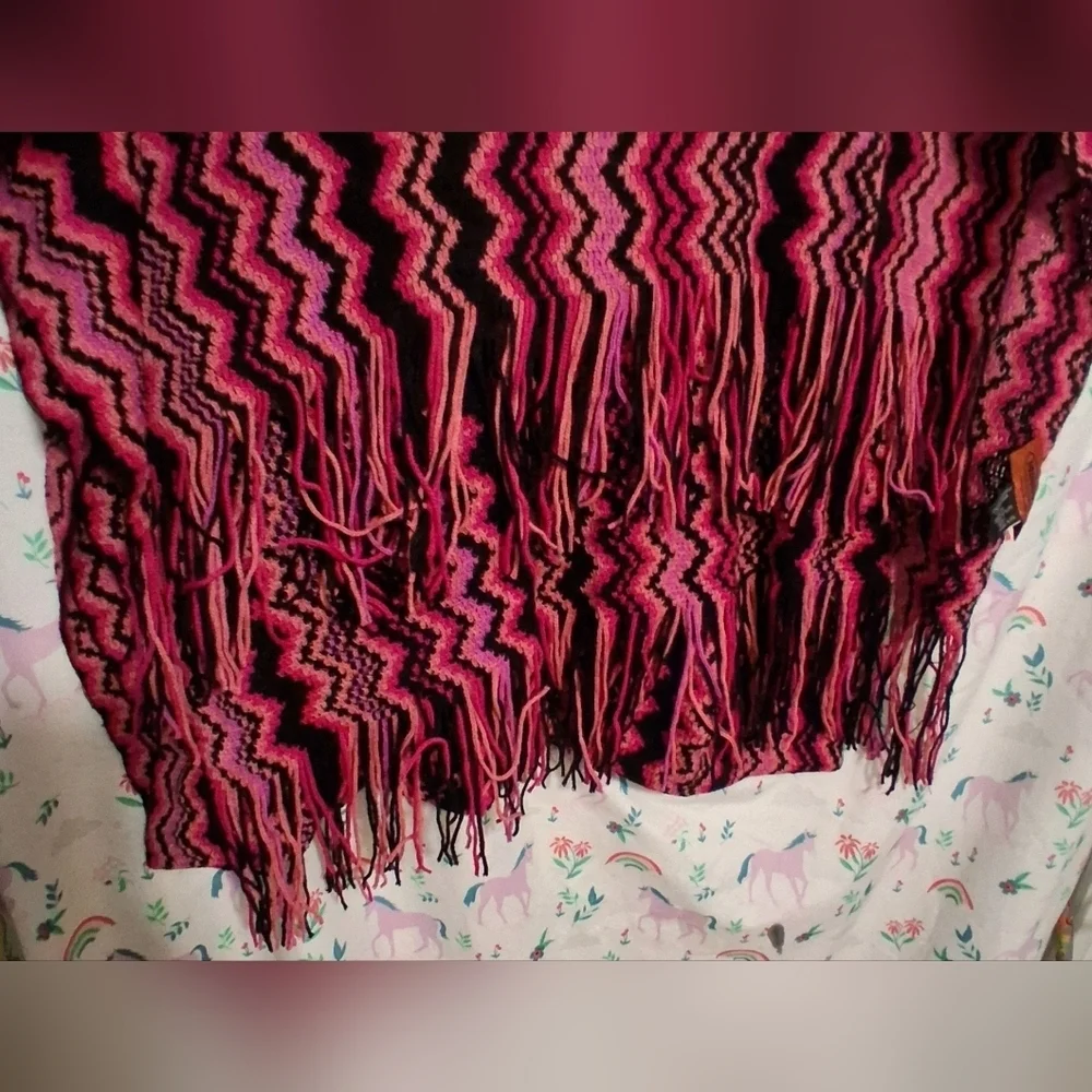 EUC Missoni Pink & Black Zigzag Wool Casual Everyday Winter Blanket Scarf Wrap